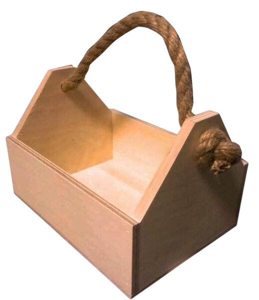 Деревянные ящики и уличные кашпо под цветы